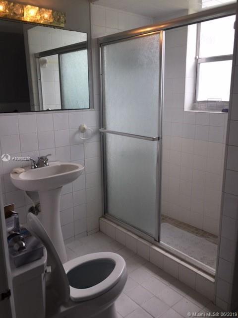 933 E 22nd St, Hialeah, FL 33013 photo 13