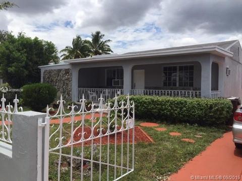 933 E 22nd St, Hialeah, FL 33013 photo 4
