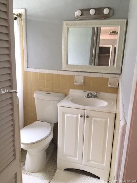 933 E 22nd St, Hialeah, FL 33013 photo 22