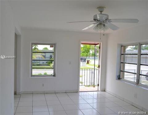 302 E 47, Hialeah, FL 33013 photo 10