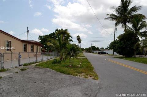 302 E 47, Hialeah, FL 33013 photo 11