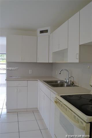 302 E 47, Hialeah, FL 33013 photo 7