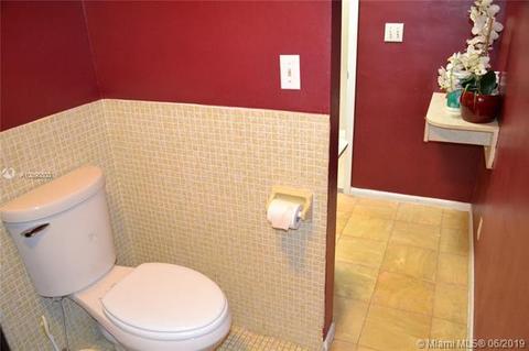Undisclosed, Tamarac, FL 33319 photo 20