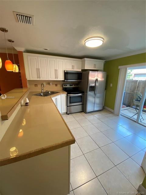 237 E 3rd St #4, Hialeah, FL 33010 photo 8