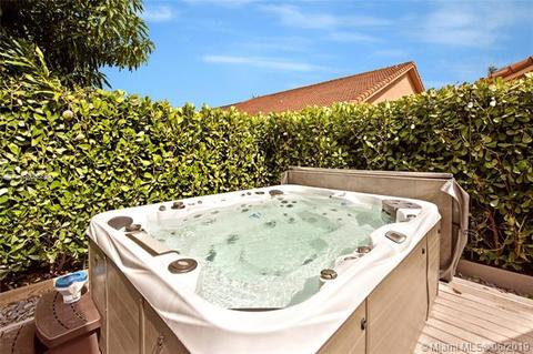 8932 NW 148th St, Miami Lakes, FL 33018 photo 33
