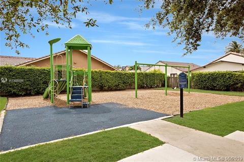 8932 NW 148th St, Miami Lakes, FL 33018 photo 35