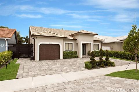 8932 NW 148th St, Miami Lakes, FL 33018 photo 2