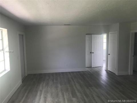 6924 2nd St, Jupiter, FL 33458 photo 5