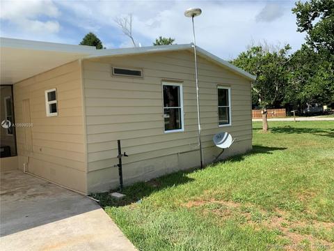 2855 NE 103 Ave, Other, FL 34972 photo 3