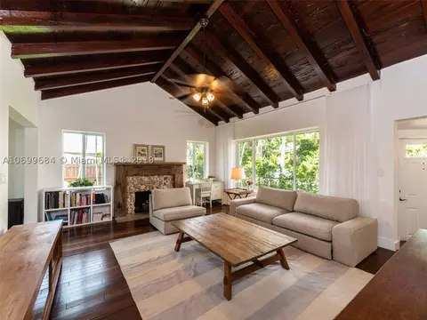8727 Carlyle Ave, Surfside, FL 33154 photo 8