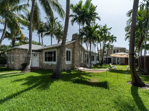 8727 Carlyle Ave, Surfside, FL 33154 photo 19