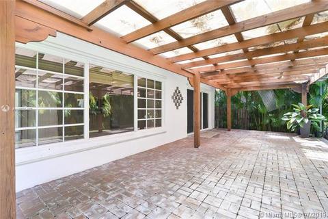 9217 Bay Dr, Surfside, FL 33154 photo 19