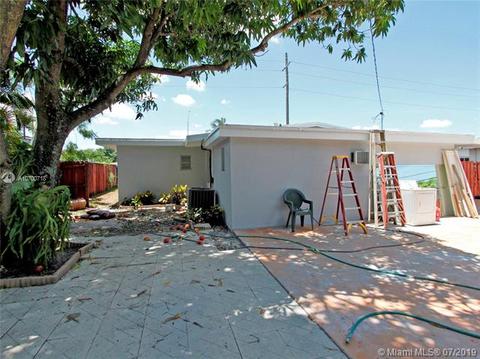 621 Hialeah Dr, Hialeah, FL 33010 photo 27