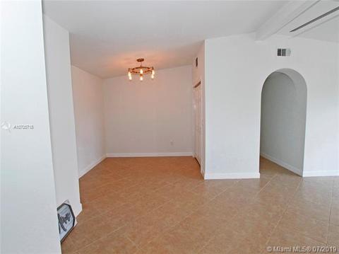621 Hialeah Dr, Hialeah, FL 33010 photo 9