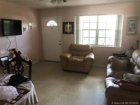 52 E 17 St, Hialeah, FL 33010 photo 4