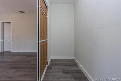 3311 NW 16th Ter, Miami, FL 33125 photo 19
