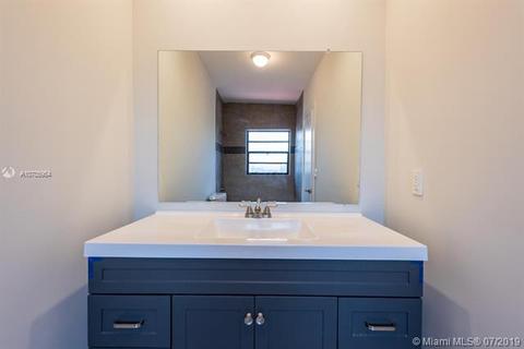 3311 NW 16th Ter, Miami, FL 33125 photo 16