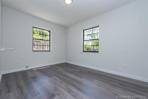 3311 NW 16th Ter, Miami, FL 33125 photo 25