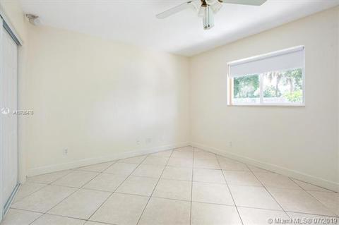 401 Douglas Dr, Jupiter, FL 33458 photo 25