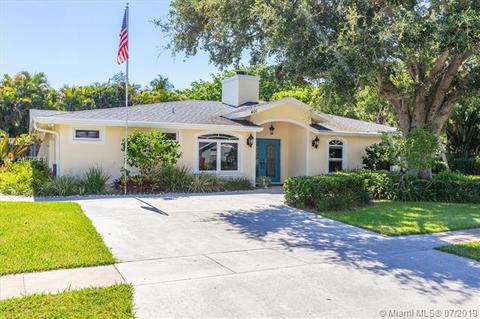 401 Douglas Dr, Jupiter, FL 33458 photo 3