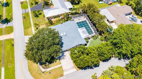 401 Douglas Dr, Jupiter, FL 33458 photo 40