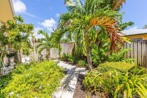 401 Douglas Dr, Jupiter, FL 33458 photo 29
