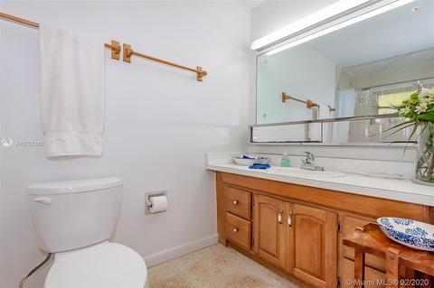 216 Buttonwood, Key Biscayne, FL 33149 photo 15