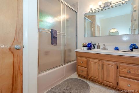 216 Buttonwood, Key Biscayne, FL 33149 photo 17