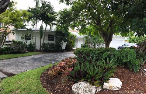 216 Buttonwood, Key Biscayne, FL 33149 photo 1