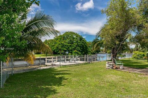 1421 E River Dr, Margate, FL 33063 photo 15