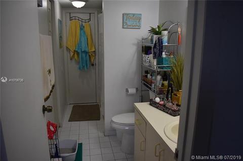 Undisclosed, Hialeah, FL 33016 photo 10