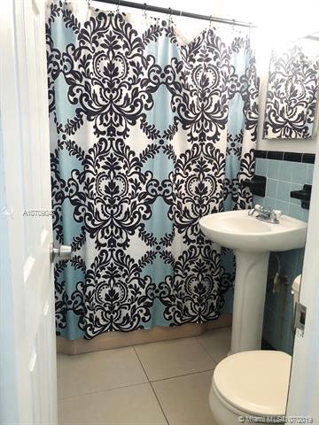 5170 E 2nd Ave, Hialeah, FL 33013 photo 13