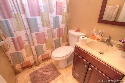 2659 W 68th Pl, Hialeah, FL 33016 photo 8