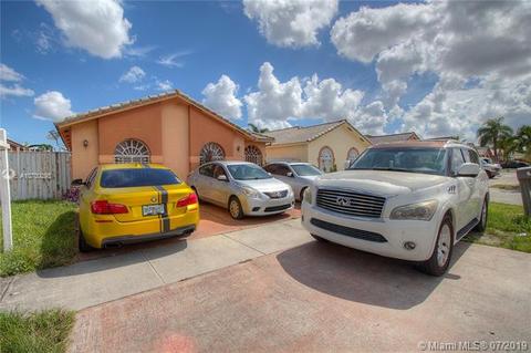 2659 W 68th Pl, Hialeah, FL 33016 photo 1
