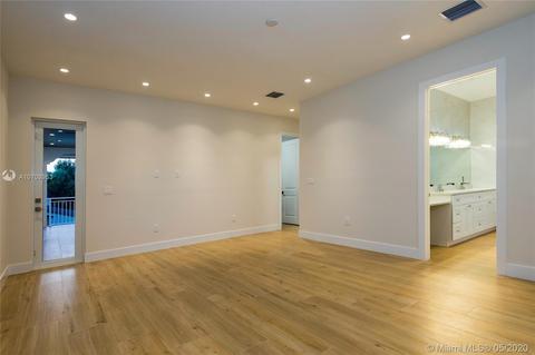 5712 Devonshire Blvd, Miami, FL 33155 photo 28