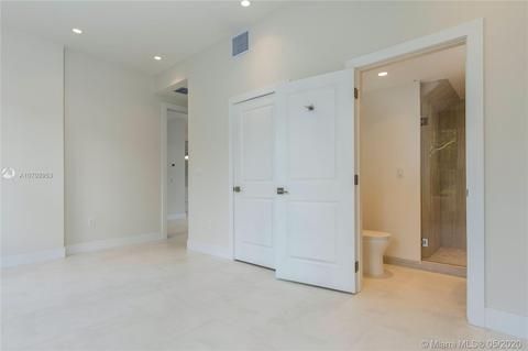 5712 Devonshire Blvd, Miami, FL 33155 photo 16