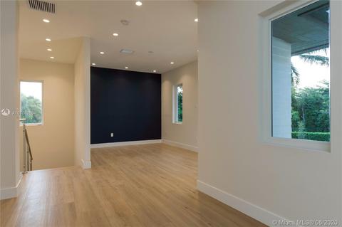5712 Devonshire Blvd, Miami, FL 33155 photo 20