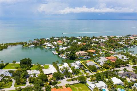 870 Harbor Dr, Key Biscayne, FL 33149 photo 3