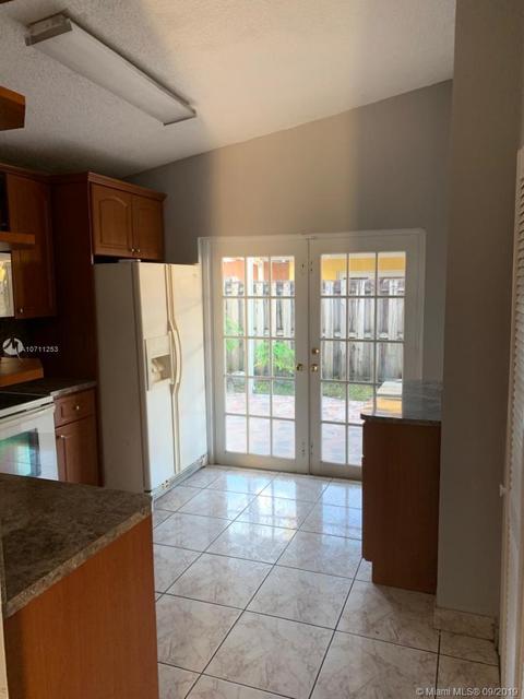 7001 W 35th Ave #257, Hialeah, FL 33018 photo 8