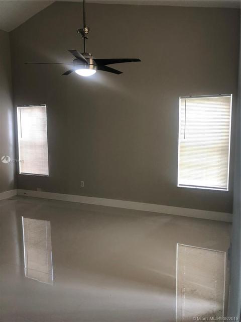3380 Java Plum Ave, Miramar, FL 33025 photo 2