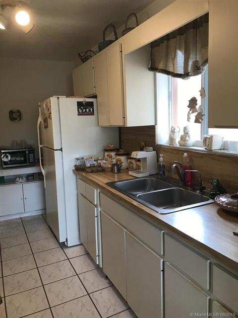 4512 E 8th Ln, Hialeah, FL 33013 photo 5