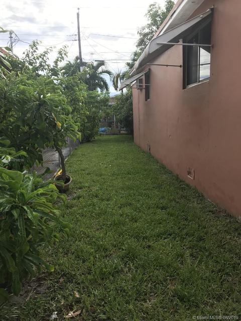 4512 E 8th Ln, Hialeah, FL 33013 photo 15