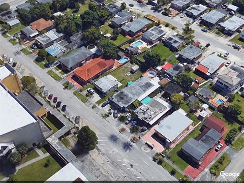 334 E 47th St, Hialeah, FL 33013 photo 8