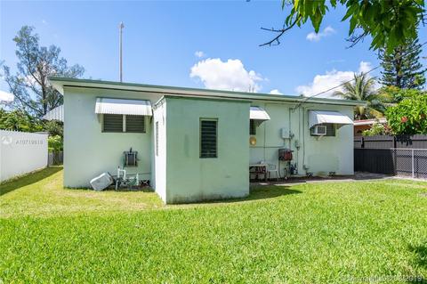 721 E 30th St, Hialeah, FL 33013 photo 21
