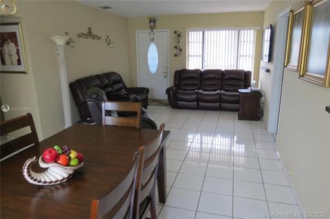 955 W 31st St, Hialeah, FL 33012 photo 4