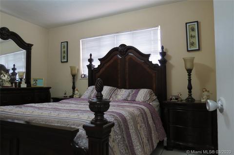 955 W 31st St, Hialeah, FL 33012 photo 16