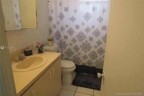955 W 31st St, Hialeah, FL 33012 photo 14