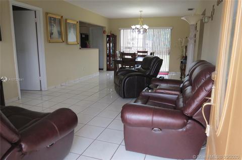 955 W 31st St, Hialeah, FL 33012 photo 3