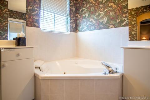 12151 SW 123rd Pl, Miami, FL 33186 photo 17