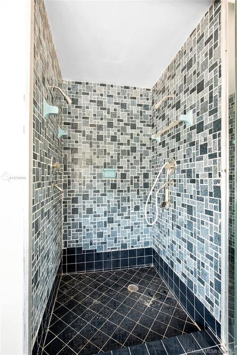 690 W 74th Pl, Hialeah, FL 33014 photo 28